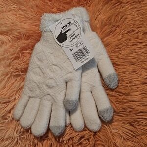 Belk Echo Touch Gloves